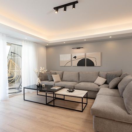 Luxury 4 Bedrooms Apartment Near Flisvos Marina Pireu Exterior foto