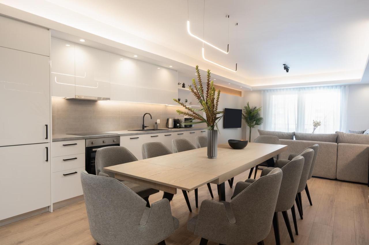 Luxury 4 Bedrooms Apartment Near Flisvos Marina Pireu Exterior foto