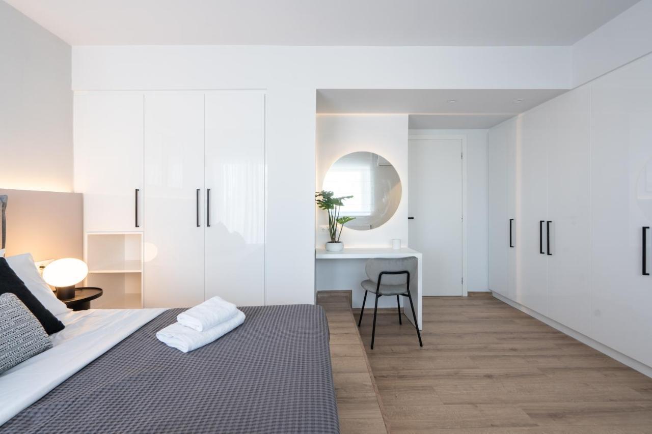 Luxury 4 Bedrooms Apartment Near Flisvos Marina Pireu Exterior foto