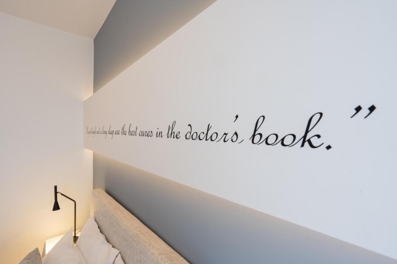 Luxury 4 Bedrooms Apartment Near Flisvos Marina Pireu Exterior foto