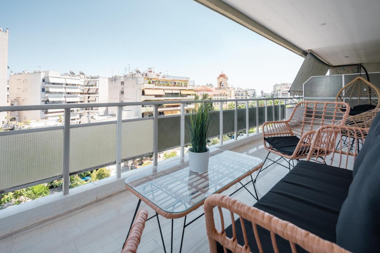 Luxury 4 Bedrooms Apartment Near Flisvos Marina Pireu Exterior foto