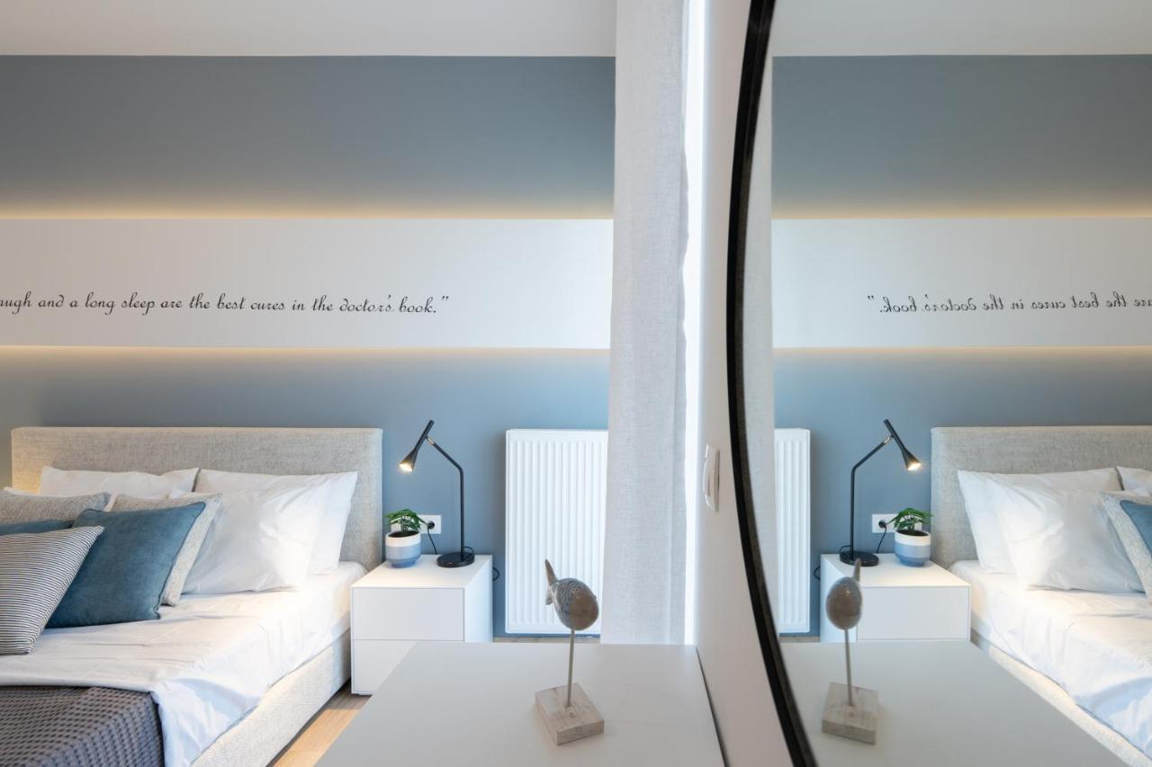 Luxury 4 Bedrooms Apartment Near Flisvos Marina Pireu Exterior foto