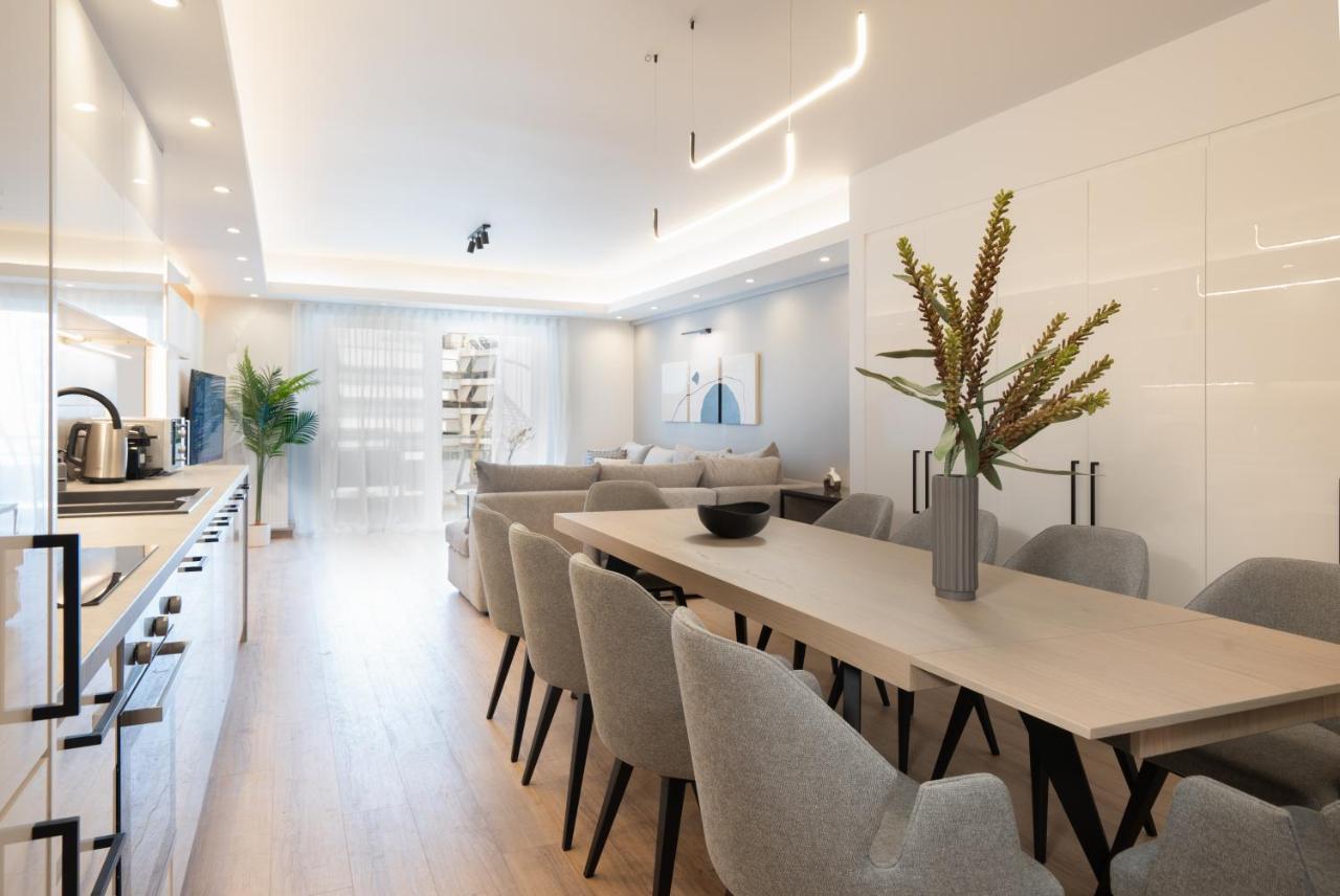 Luxury 4 Bedrooms Apartment Near Flisvos Marina Pireu Exterior foto