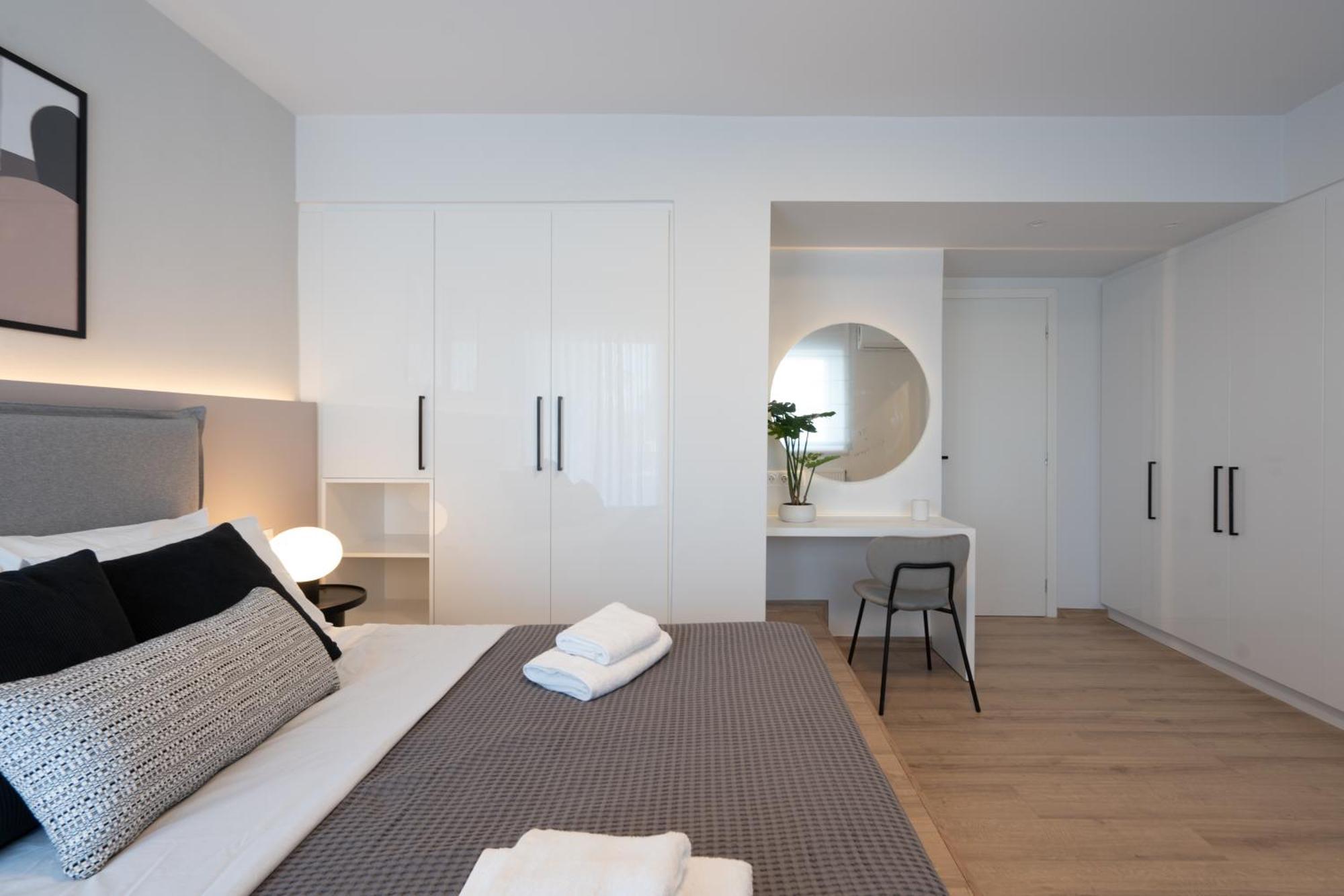 Luxury 4 Bedrooms Apartment Near Flisvos Marina Pireu Exterior foto